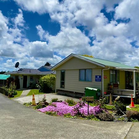 Waiuku Motel מראה חיצוני תמונה