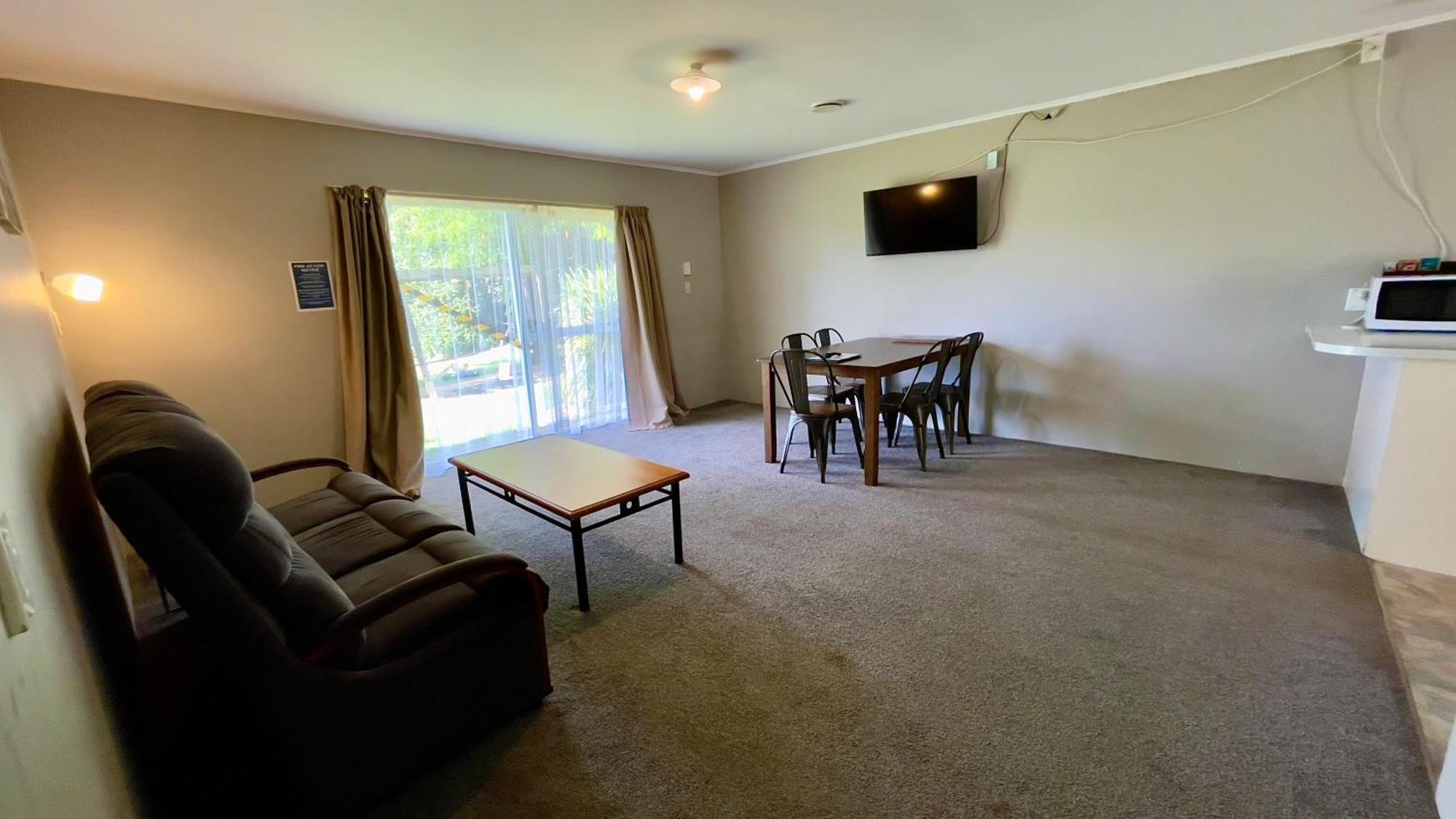 Waiuku Motel מראה חיצוני תמונה
