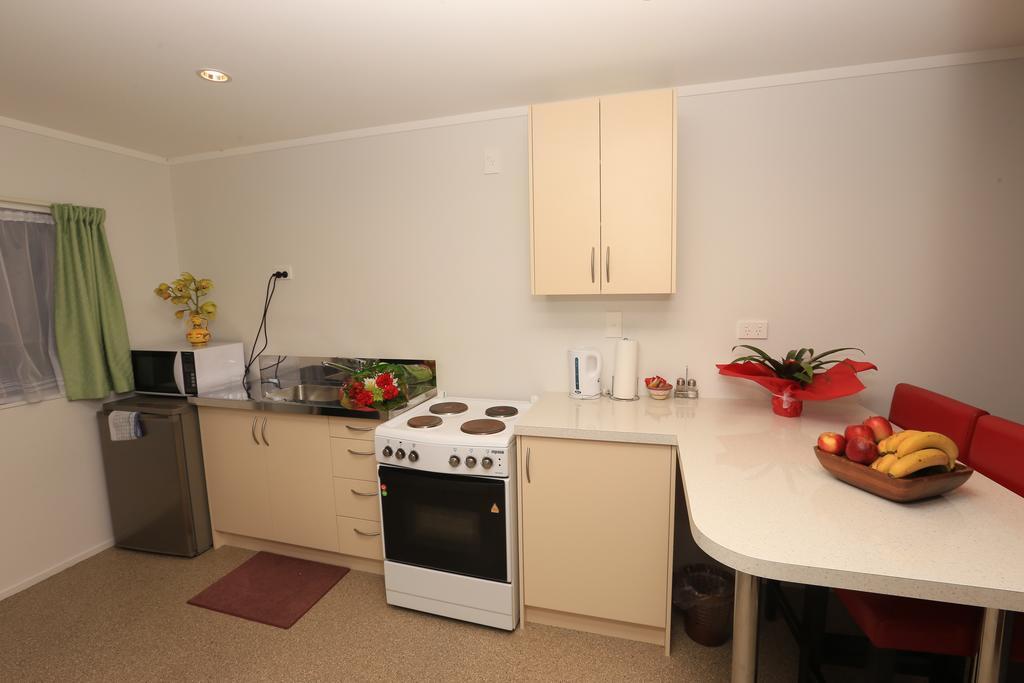 Waiuku Motel מראה חיצוני תמונה