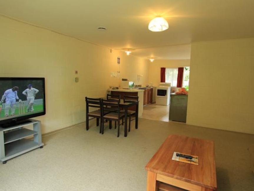 Waiuku Motel מראה חיצוני תמונה
